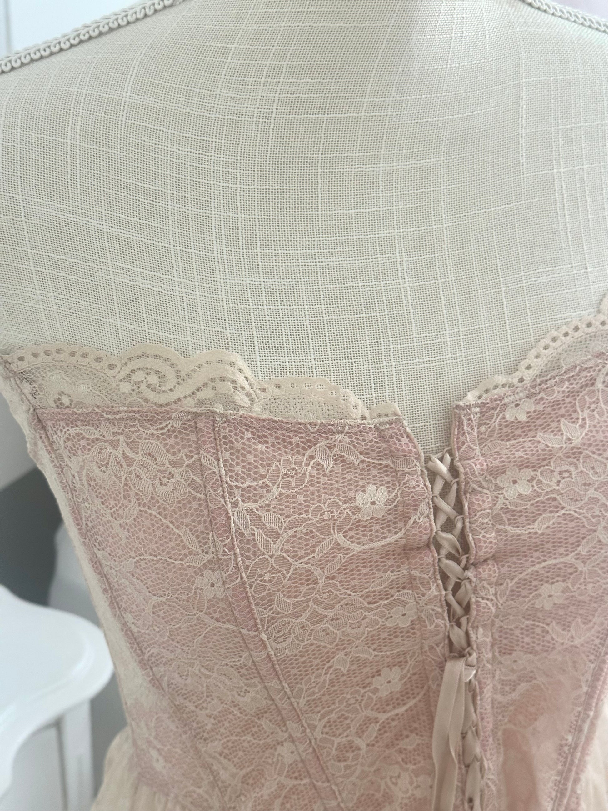 Vintage 2003 Victoria’s Secret Pink/Nude Butterfly Corset Top Size: L (Fits M)