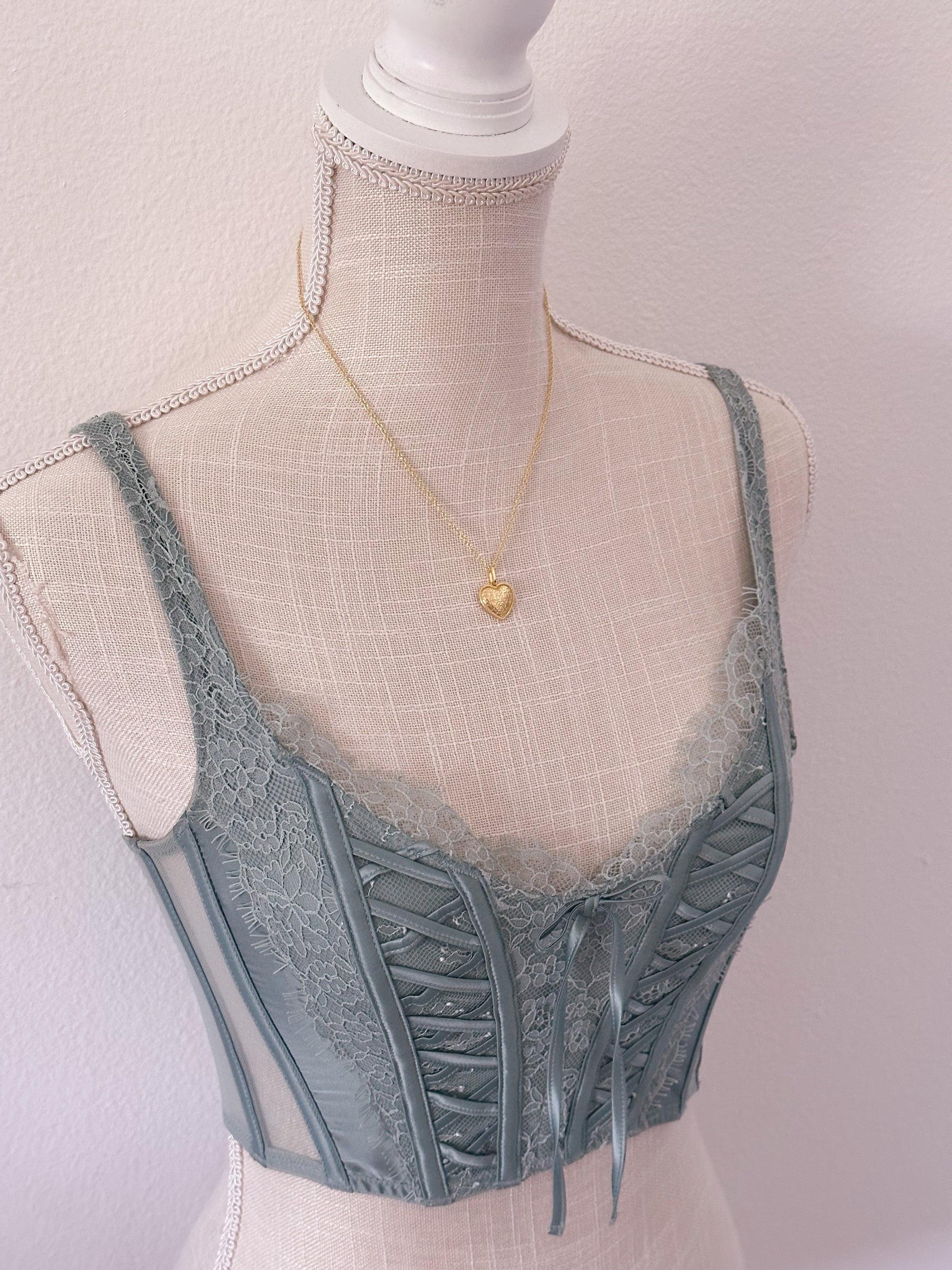 Victoria's Secret Corset top size: Xs/S