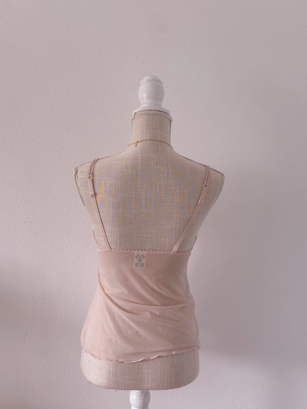 Y2K pink shabbychic lace cami top Size: S