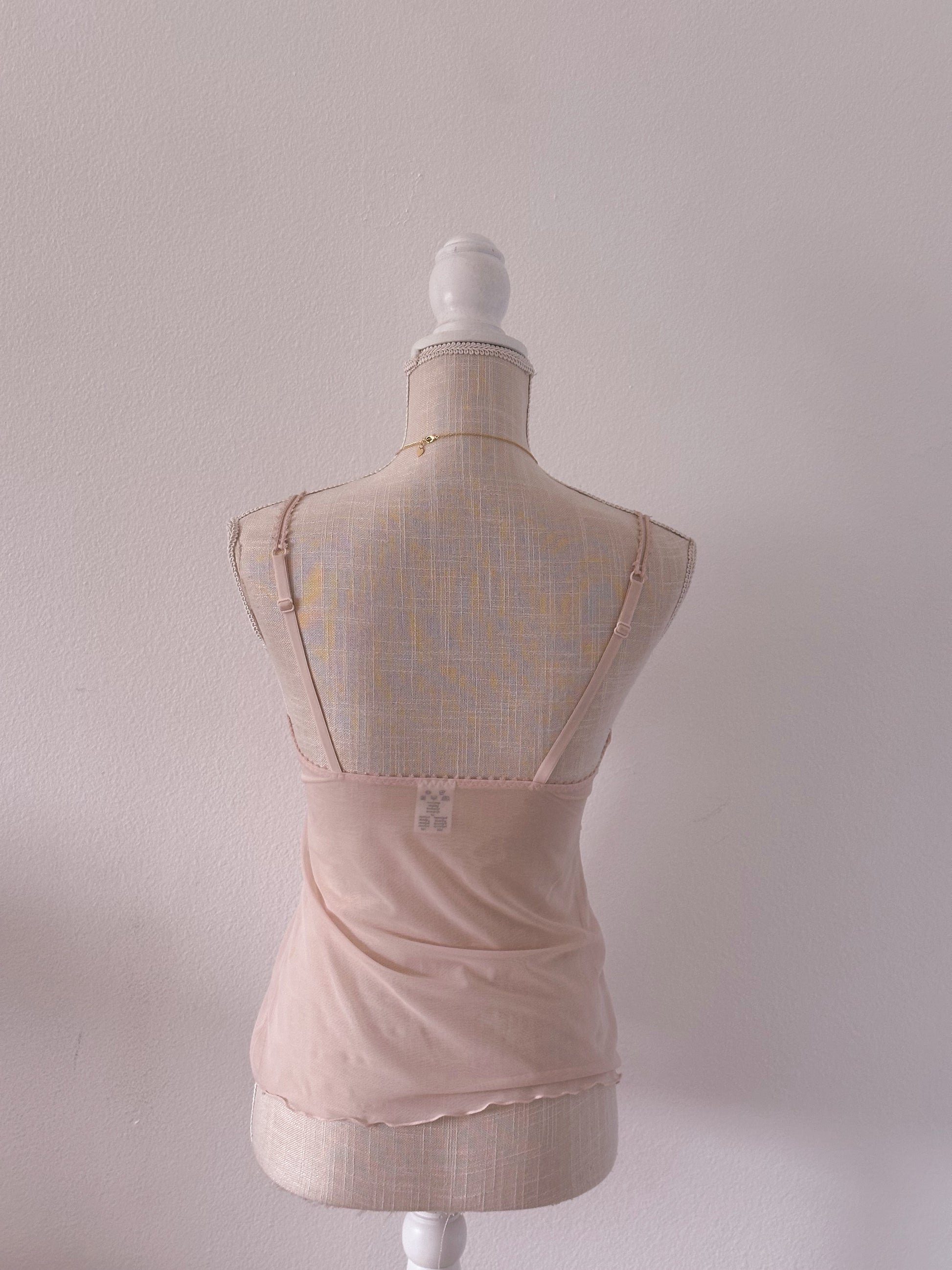 Y2K pink shabbychic lace cami top Size: S