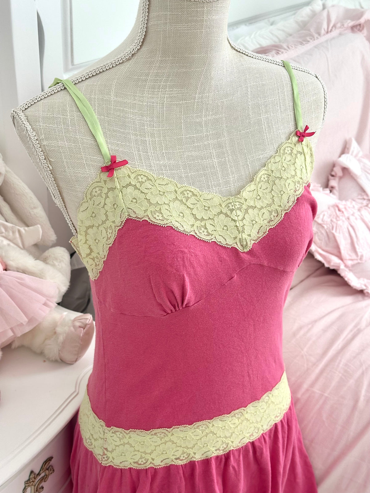 Vintage 2005 Victoria’s Secret Hot Pink & Green Lace Babydoll Dress Size M