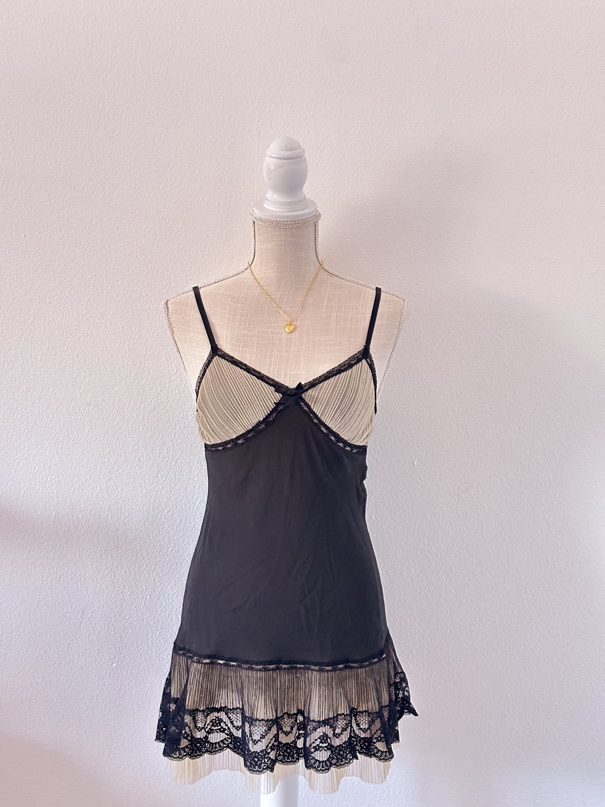 Vintage Victoria's Secret silk black slip dress size: XS