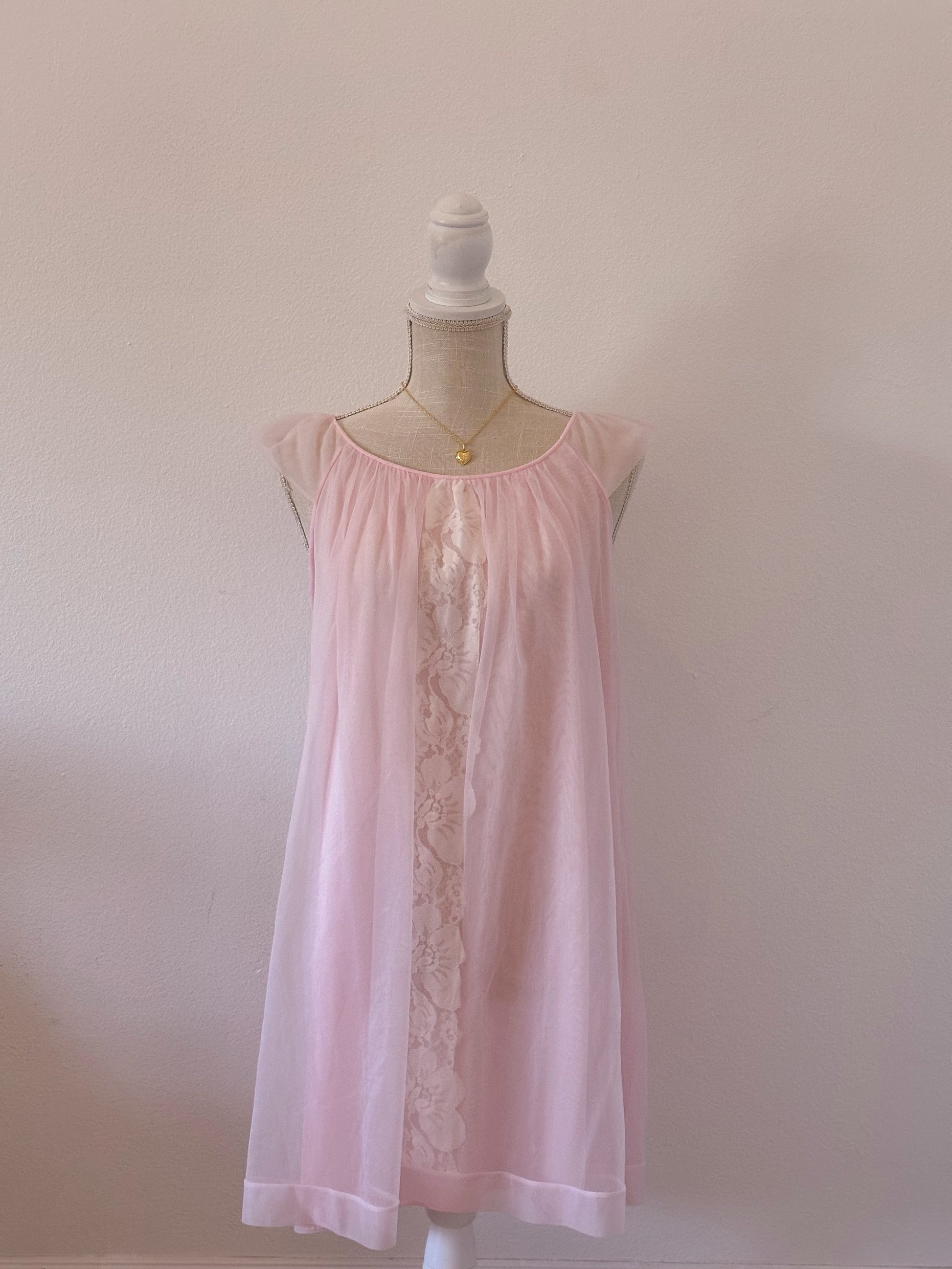 Vintage 1950s pink babydoll nightgown size: S