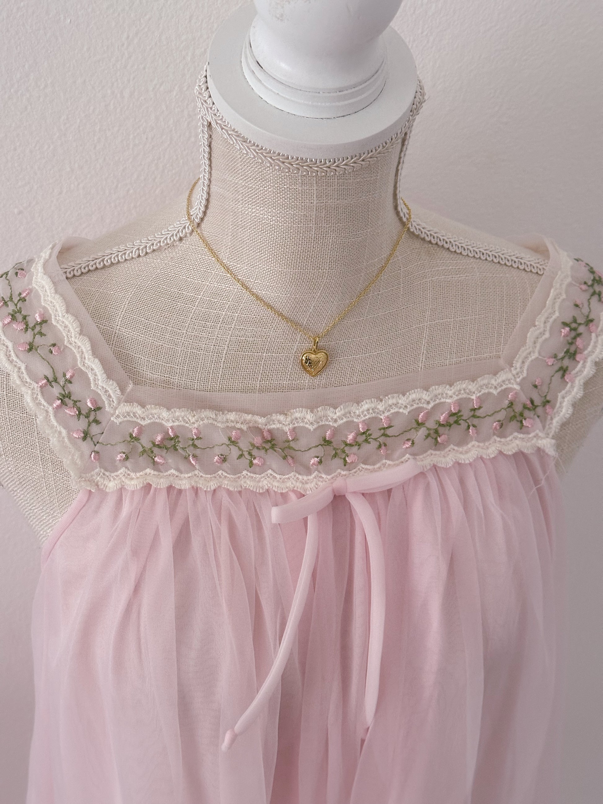 Vintage 1960s Pink Babydoll slip dress nightgown size: M