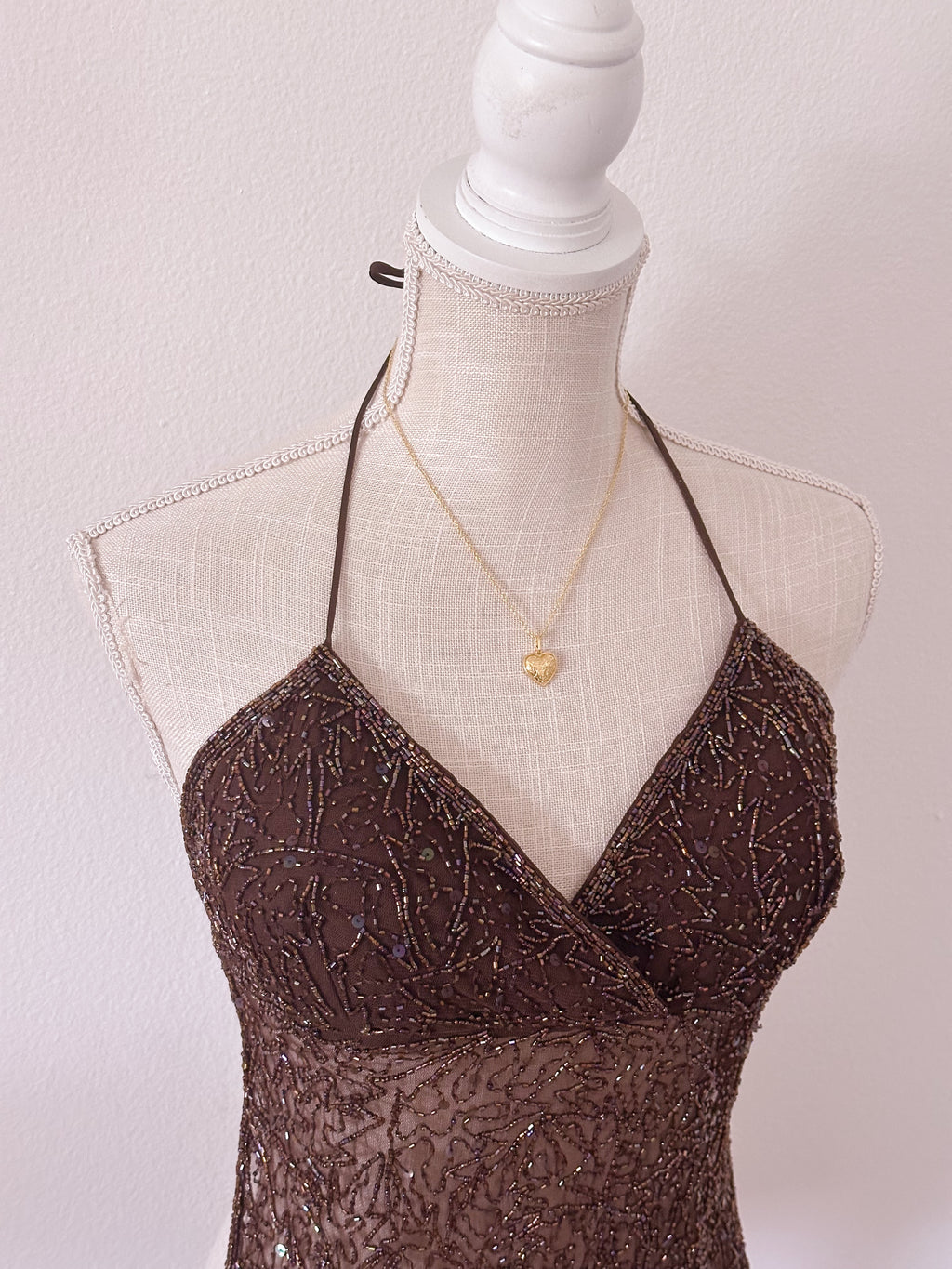 Viral Bella Hadid Vintage 1990s brown sequin halter top size: M