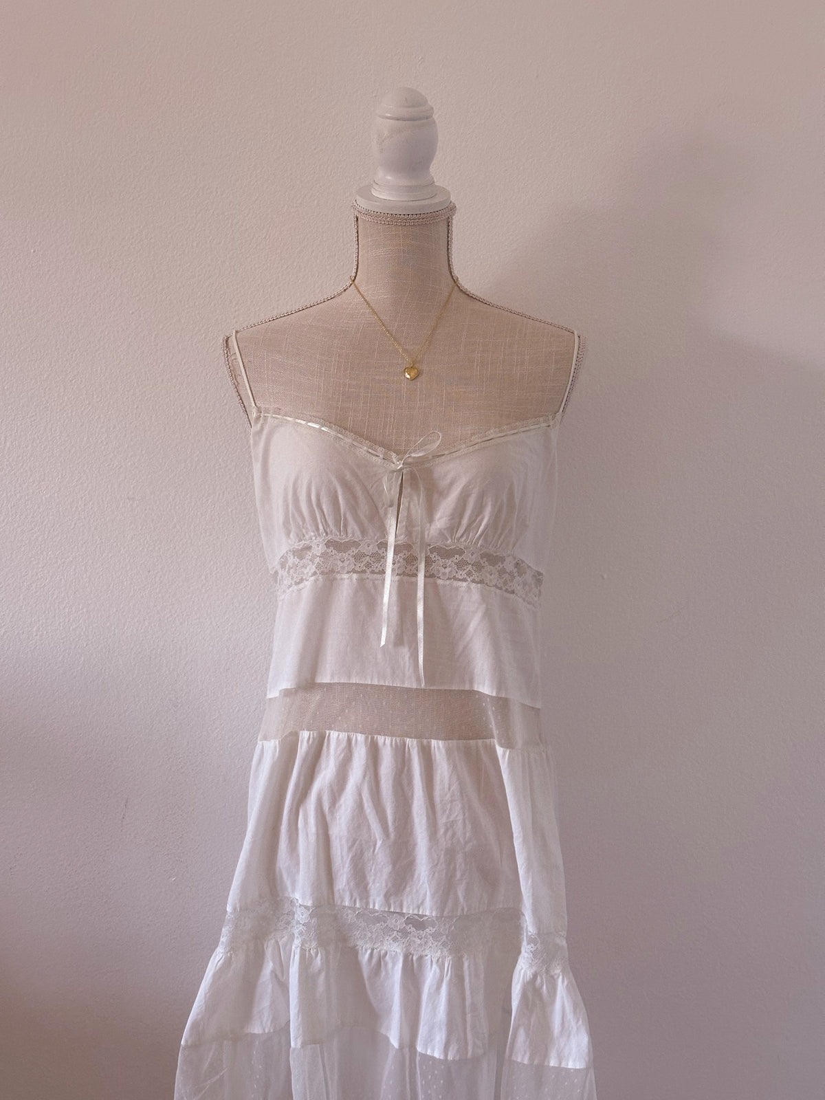 Vintage White Victoria’s Secret Babydoll Size: Large
