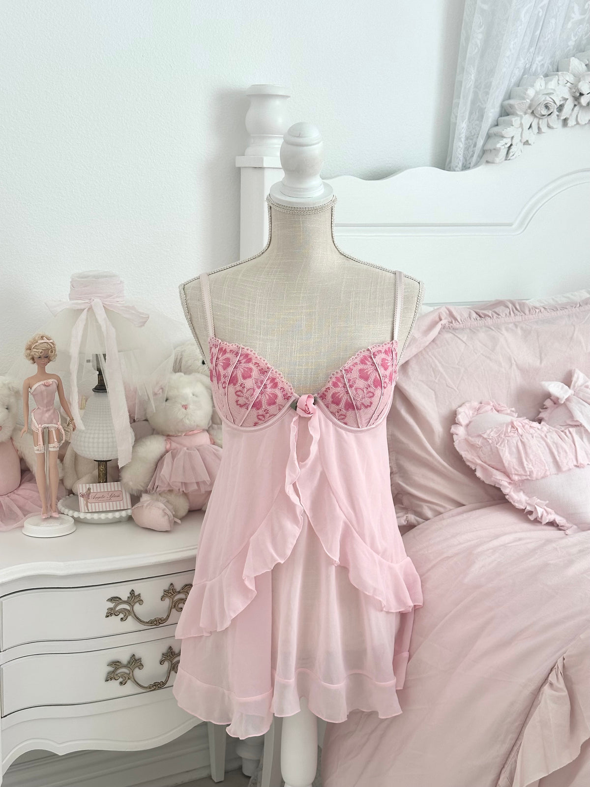 Vintage Delicates Pink Lace Ruffle Babydoll Slip Dress Size M