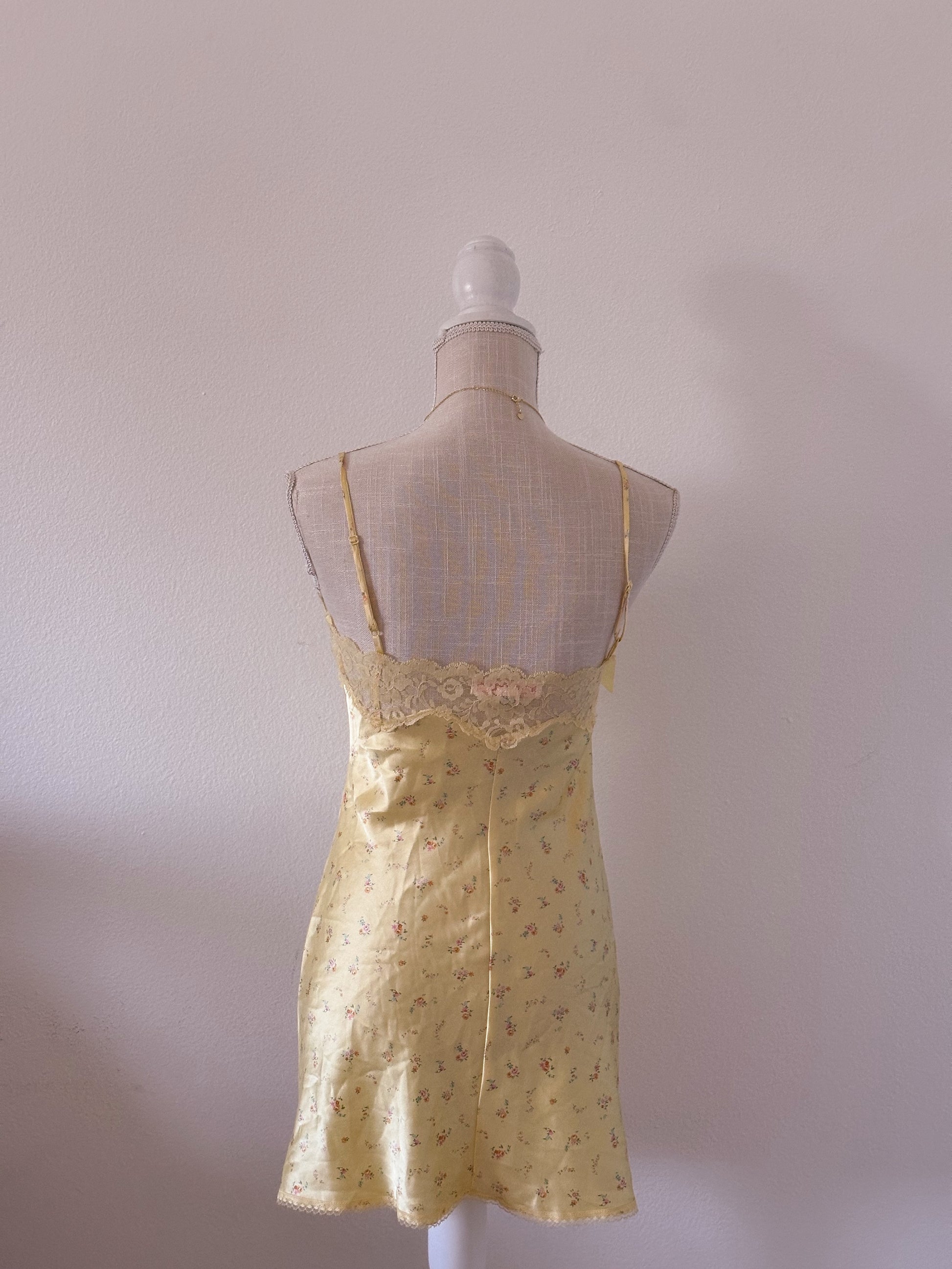 Vintage Victoria’s Secret Yellow Floral Babydoll Slip Dress Size: XS