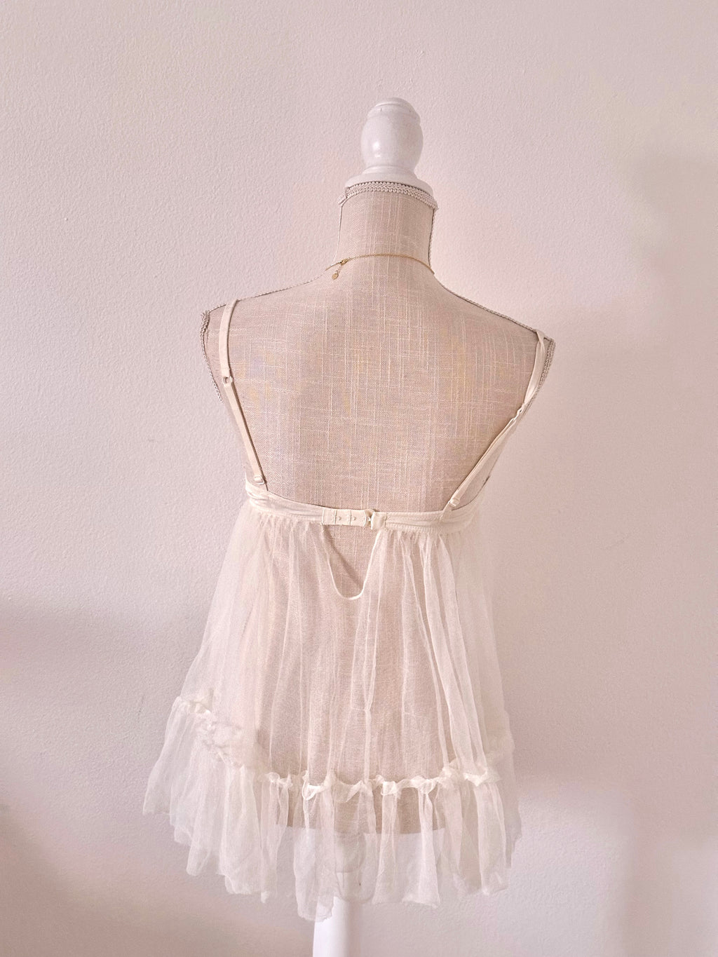 Victoria’s Secret Cream Lace Babydoll Size: 34B