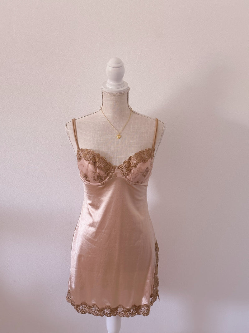 Vintage Victoria's Secret 1998 Gold babydoll slip dress size: 34 C
