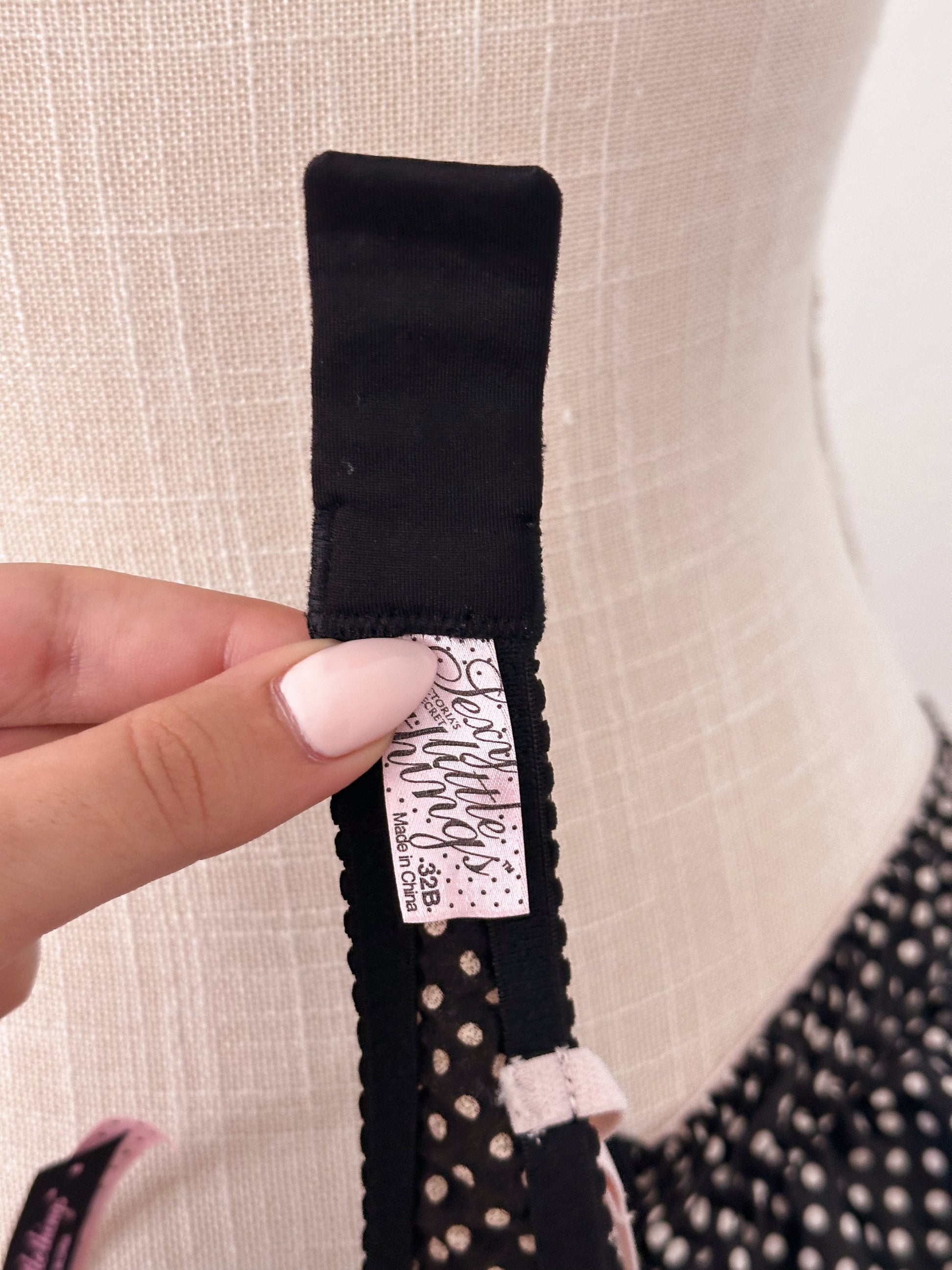 Vintage Victoria's Secret Black and pink polka dot lingerie Set Size: 32 B/ S